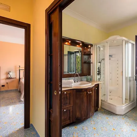 Turtle 别墅 马萨鲁布朗斯