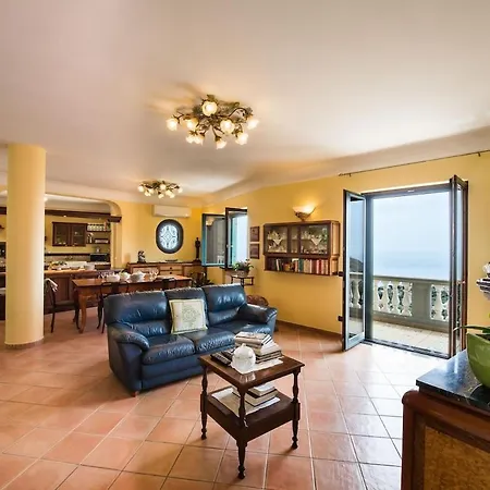 Turtle 别墅 马萨鲁布朗斯