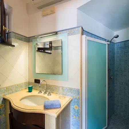 Turtle * Massa Lubrense